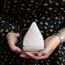 Lámpara de sal Himalaya blanca USB WHITE Pyramid - 9 cm (multi)