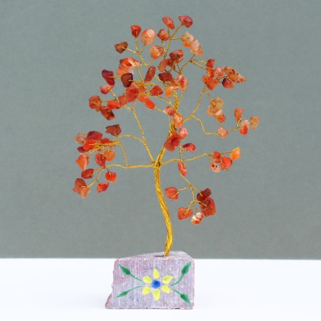 Carnelia: albero di gemme indiane con 80 pietre