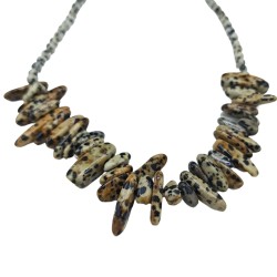 Long collier de pierres précieuses - Pierre...