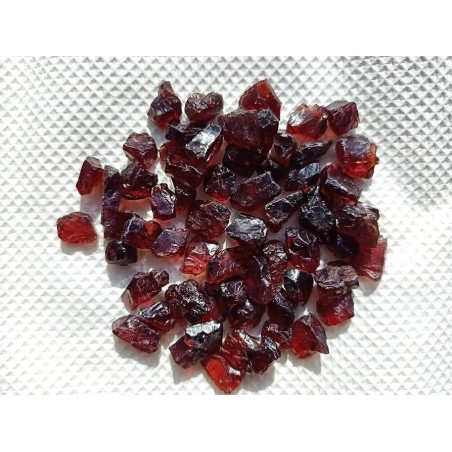 GRANATE (Garnet) botellita 7,5gr aprox.
