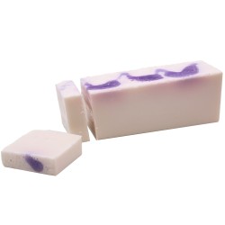 Pain de savon artisanal - Figue et cassis - Fait main - 1,3kg