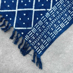 Manta Indigo Hecha a Mano - 170x120cm - Midnight Heerak - 100% Algodón