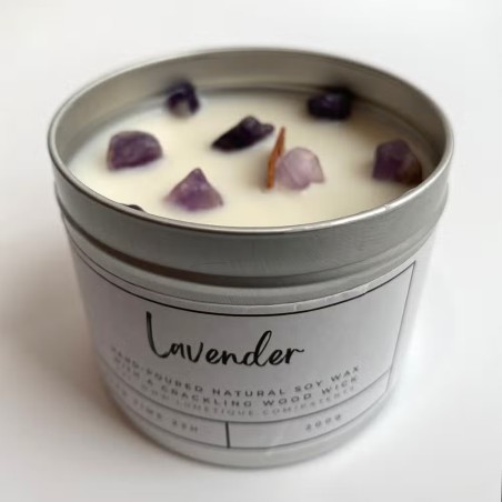 VELA SOJA EN ALUMINIO - LAVANDA CON AMATISTA - VIE - HECHO A MANO EN REINO UNIDO - 200gr - 22 horas