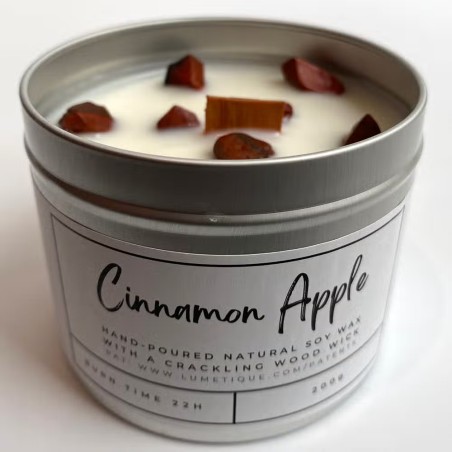 VELA SOJA EN ALUMINIO - MANZANA Y CANELA CON JASPE ROJO - VIE - HECHO A MANO EN REINO UNIDO - 200gr - 22 horas