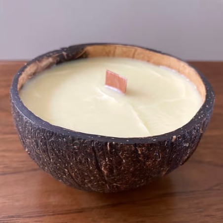 VELA CÁSCARA COCO - VAINILLA - VIE - HECHO A MANO EN REINO UNIDO - 200gr - 20 - 30 horas