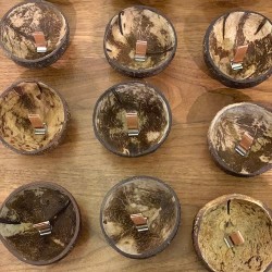 VELA CÁSCARA COCO - VAINILLA - VIE - HECHO A MANO EN REINO UNIDO - 200gr - 20 - 30 horas