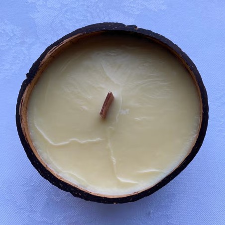 VELA CÁSCARA COCO - LAVANDA - VIE - HECHO A MANO EN REINO UNIDO - 200gr - 20 - 30 horas