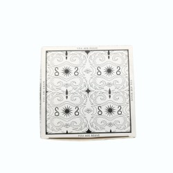 Vela Mágica con Flores y Gemas Hop Hare - El Caballero de Espadas - Vela Cera de Soja hecha a mano - 8,8x5cm