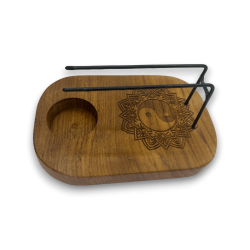 Quemador de Palo Santo Diseño Yin y Yang Madera de Teca - 15x10cm - Hecho a Mano