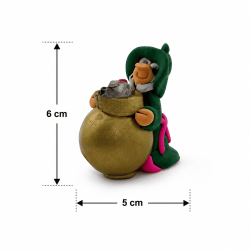 Little Witch of Health with Cauldron 6x5cm - Esoteric Amulet