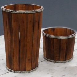 Grd. Vasca da esposizione nautica - Marrone...