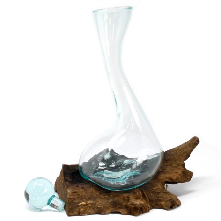 Gesmolten glas op hout - Wijnkaraf