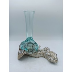 Geschmolzenes Glas auf gebleichtem Holz - Vase...