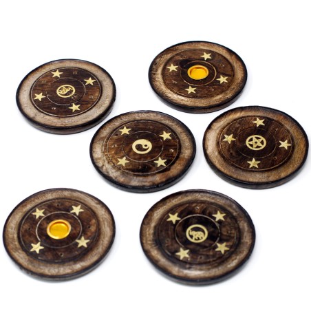Porta incienso disco redondo de madera de mango - 9cm - Conos & Incienso