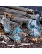GLAS GEGOTEN OP HOUT